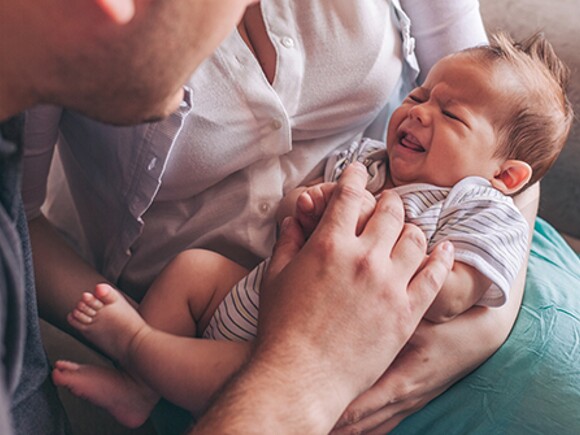 Descubre por qué lloran los bebés